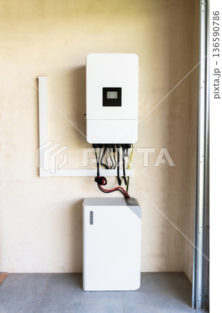 Solar Inverter with Battery Storage 136590786