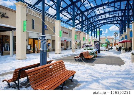 あみプレミアム・アウトレット　雪景色 136593251