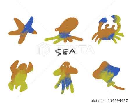 アイコンやシンボルマークとして、デザイン時に使いやすいカラフルな手描きイラスト・海の生き物 136594427
