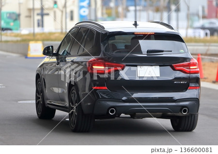 ドイツ製のSUV車両 イメージ ドイツ製のSUV車両 イメージ 136600081