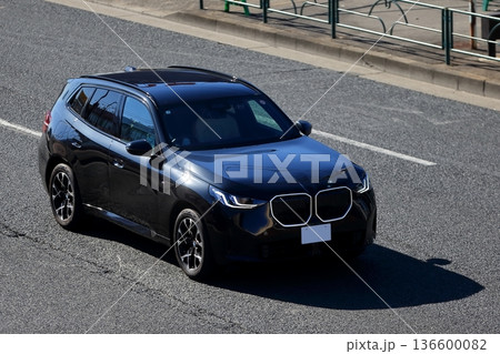 ドイツ製のSUV車両 イメージ ドイツ製のSUV車両 イメージ 136600082