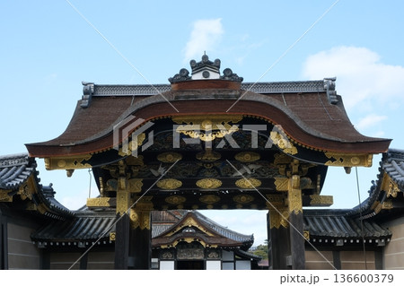 二条城唐門 136600379