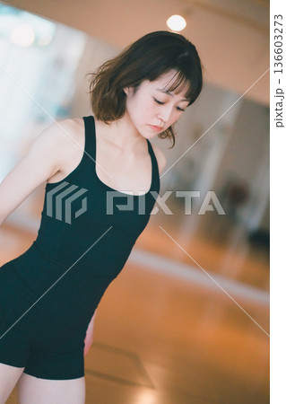 dance practice 136603273