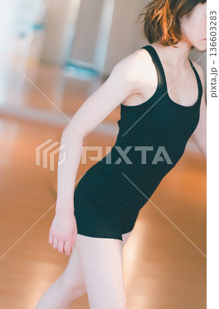 dance practice 136603283