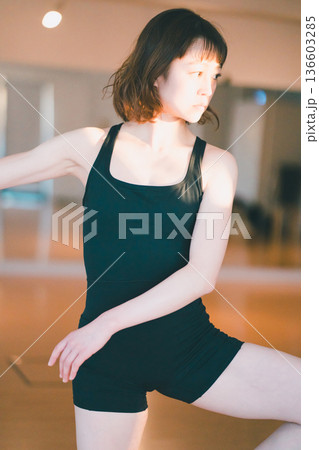 dance practice 136603285