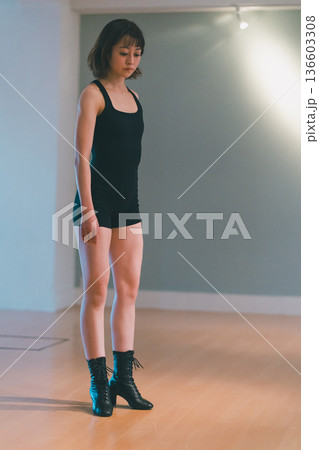 dance practice 136603308