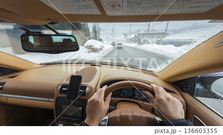 冬道の運転(POV撮影) 冬道の運転(POV撮影) 136603355