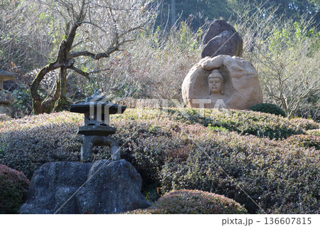 不動山寺と日本庭園 不動山寺と日本庭園 136607815