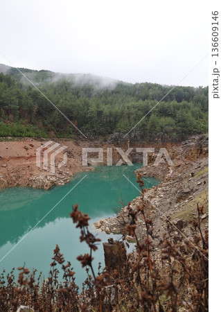 Mountain lake landscape. High quality photo 136609146