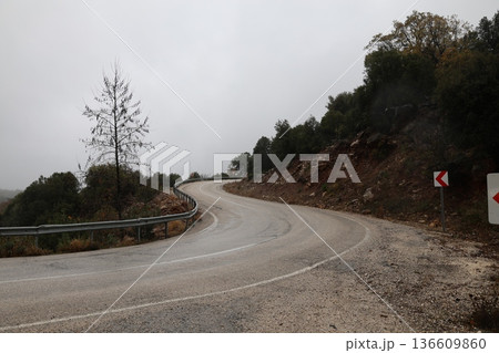 Misty mountain road. High quality photo 136609860