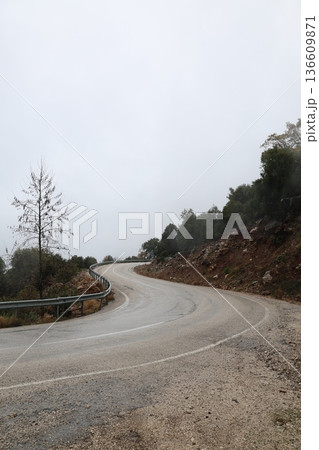 Misty mountain road. High quality photo 136609871