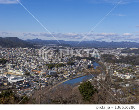 五月山の五月台から眺める街の風景 136610280