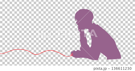 運命の赤い糸を結んだ背中合わせの寂し気な男性　頬杖　シルエット 136611230