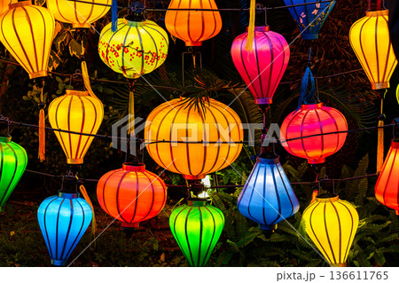 【神奈川県】横浜ベイクォーターで開催されているランタンナイト 136611765