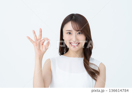 若い女性のビューティ 若い女性のビューティ 136614784
