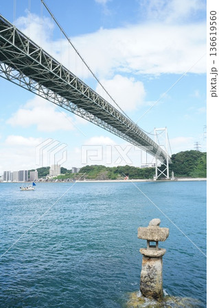 関門橋 青空 関門橋 青空 136619560