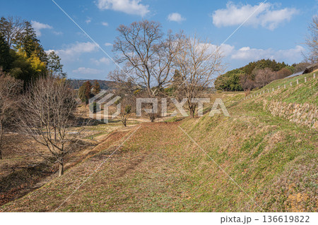 キトラの田んぼ 国営飛鳥歴史公園キトラ古墳周辺地区 奈良県明日香村 キトラの田んぼ 国営飛鳥歴史公園キトラ古墳周辺地区 奈良県明日香村 136619822