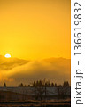 日の出と雲海【安曇野市】 日の出と雲海【安曇野市】 136619832