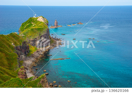 神威岬と神威岩 神威岬と神威岩 136620166