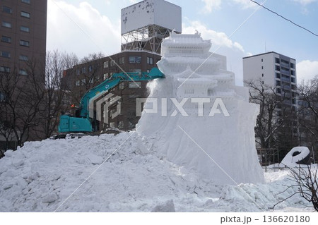 札幌雪祭り2026雪像取り壊し風景 136620180