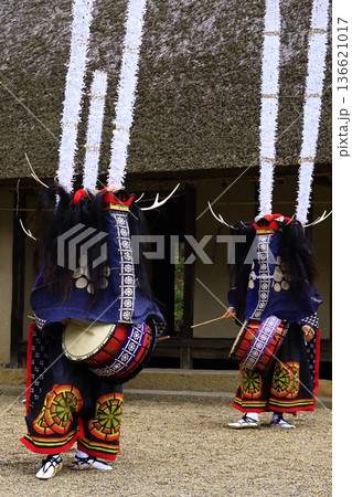 岩手県民俗芸能公演 鹿踊り 岩手県民俗芸能公演 鹿踊り 136621017