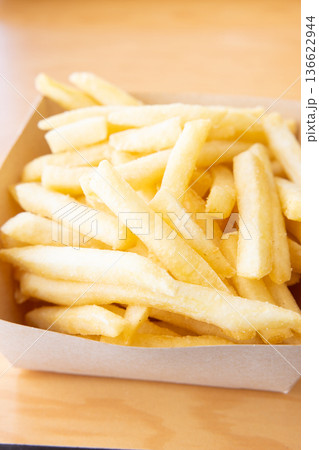 美味しいフライドポテト 美味しいフライドポテト 136622944