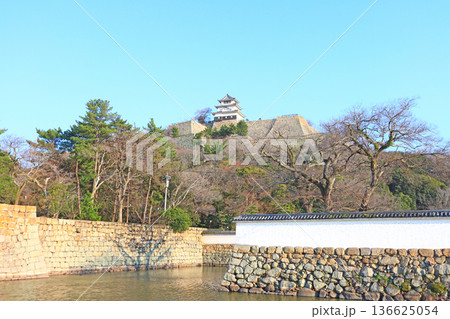 香川県丸亀市、丸亀城の風景 香川県丸亀市、丸亀城の風景 136625054