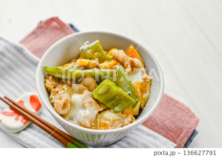 サボテンの親子丼 136627791