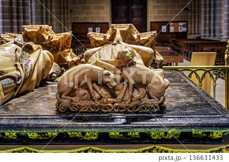 Interior of the Cathedral Saint Mary in Pamplona, Navarre, Spain 136631433