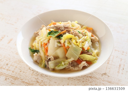 冬におすすめ！白菜と豚肉のうま煮 136631509