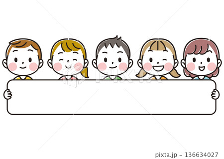 長方形のメッセージボードを持つかわいい子供たちのフレーム 長方形のメッセージボードを持つかわいい子供たちのフレーム 136634027