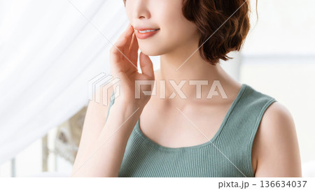 女性の美容イメージ 女性の美容イメージ 136634037
