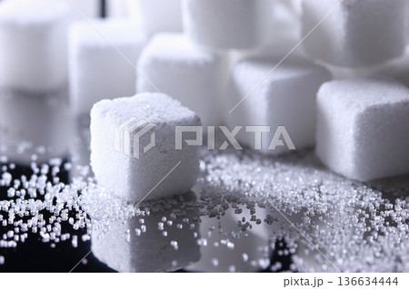 調味料　4　たくさんの角砂糖 136634444