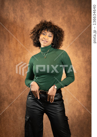 Fashion style woman portrait 136634640