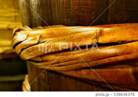 酒樽の『箍』 136636378