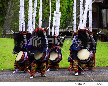 岩手県民俗芸能公演　鹿踊り 136642222
