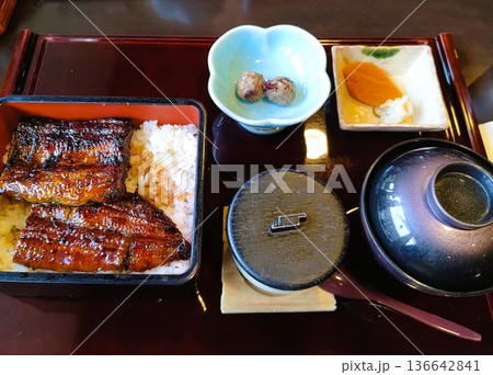 うなぎ蒲焼きランチ 136642841