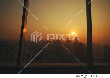 Sunset Amazing Bangkok city skyline with blue sky. Golden time Beautiful skyscraper bangkok midtown landscape. Capital building background modern office district. downtown City night life 136643289