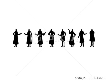 スカートをはいた女性のゆるい手描きシルエットセット 136643650