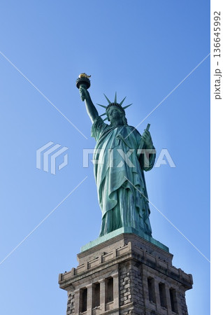自由の女神像(アメリカ合衆国・ニューヨーク州) 自由の女神像(アメリカ合衆国・ニューヨーク州) 136645992