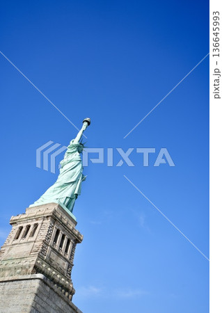 自由の女神像（アメリカ合衆国・ニューヨーク州） 136645993