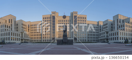 Government House and Lenin Monument in Minsk, Belarus 136650154