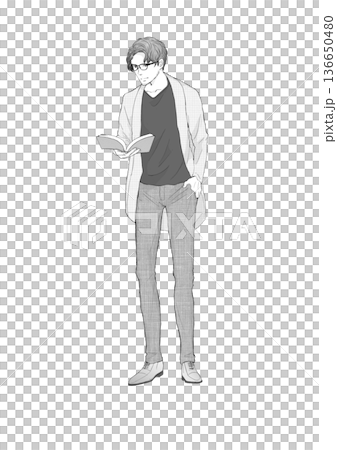 眼鏡かけている大人男性の全身(モノクロ) 眼鏡かけている大人男性の全身(モノクロ) 136650480