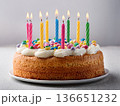 誕生日ケーキ 136651232
