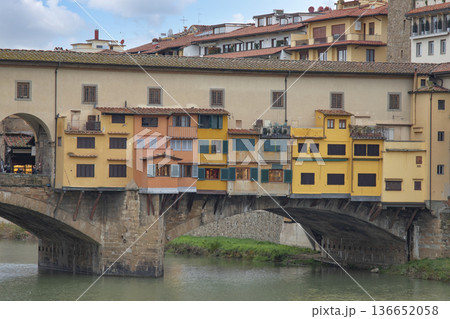 Ponte Vecchio Bridge in Florence 136652058