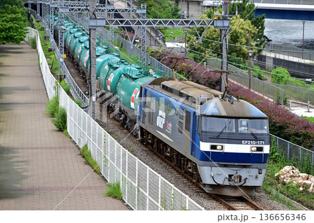 東海道本線 桜木町-東高島 JR貨物 EF210-171(新鶴見) 東海道本線 桜木町-東高島 JR貨物 EF210-171(新鶴見) 136656346