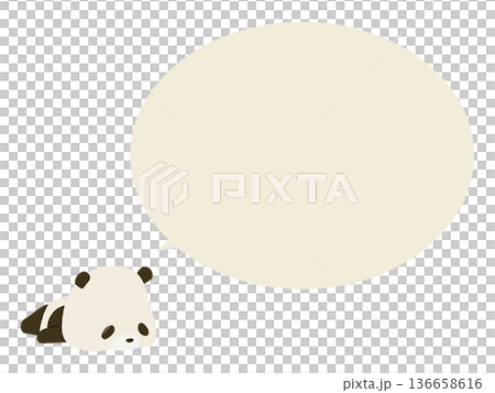 うつ伏せで寝るパンダ。吹き出し付き 136658616