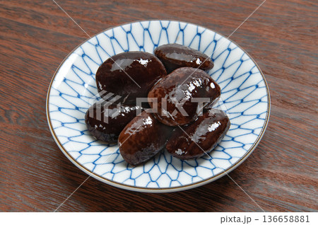 花豆の甘い煮物 136658881