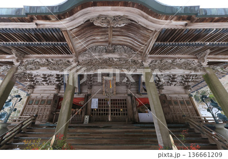 四国遍路の番外霊場。四国別格二十霊場第十五番札所「箸蔵寺」御本殿 四国遍路の番外霊場。四国別格二十霊場第十五番札所「箸蔵寺」御本殿 136661209