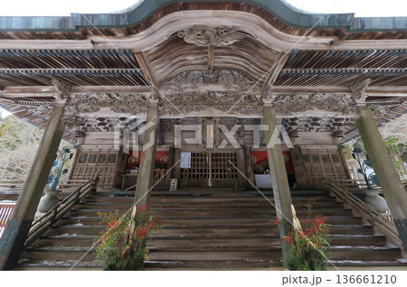 四国遍路の番外霊場。四国別格二十霊場第十五番札所「箸蔵寺」御本殿 136661210